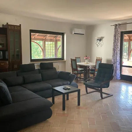 Ginevra Villa Bagnaia (Viterbo)